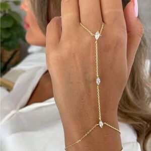 Elegant Hand Chain Bracelet N1027